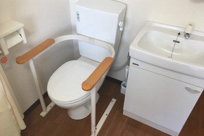 めぐらす内山