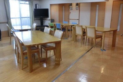 安里　東海橋苑
