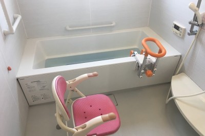 アイシア八田