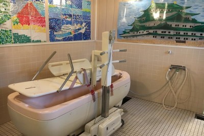 ナーシングホーム寿々　岩塚