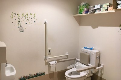 ナーシングホーム寿々　岩塚